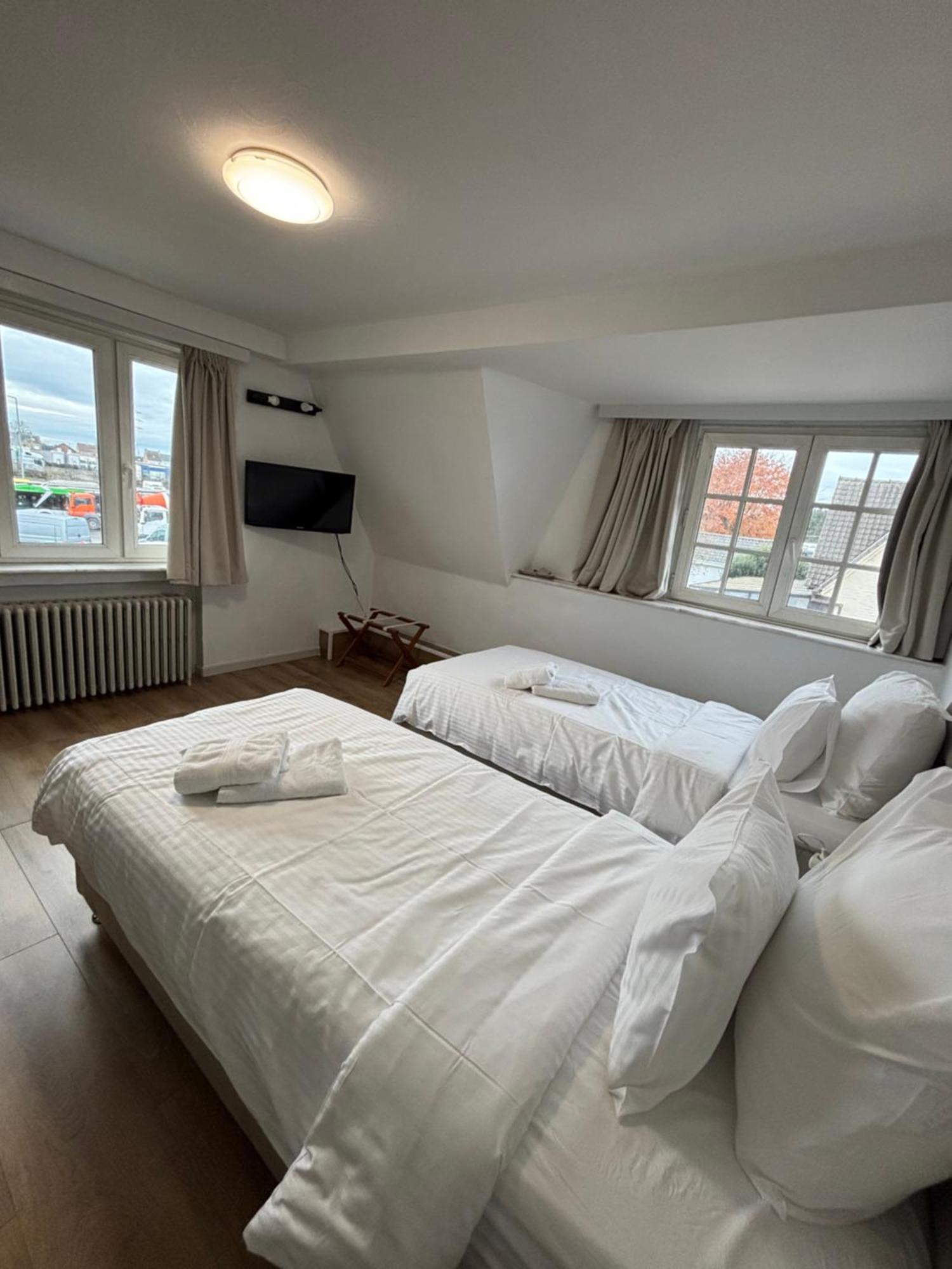 Hotel La Chaumiere Asse Eksteriør billede